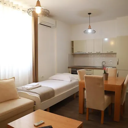 Sunrise Luxury Appartamento Sarandë