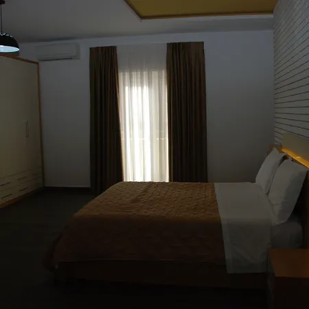 Sunrise Luxury Appartamento Sarandë