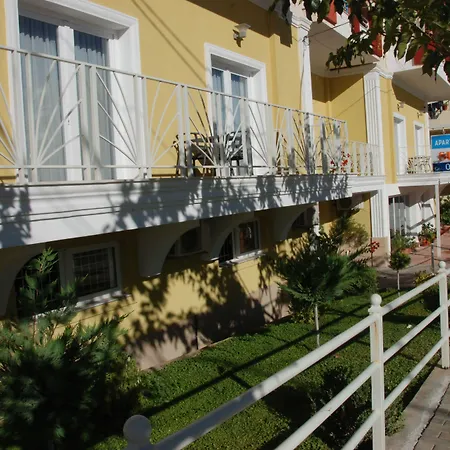 Sunrise Luxury Appartamento Sarandë