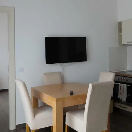 Sunrise Luxury * Sarandë
