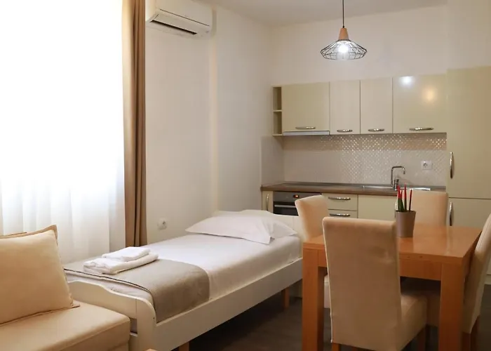 Sunrise Luxury 아파트 Sarandë