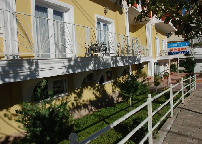 Sunrise Luxury 아파트 Sarandë